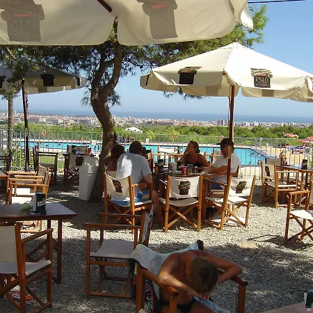 Chalet Camping Vilanova Park 3 *