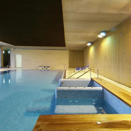 Chalet Camping Vilanova Park 3 *