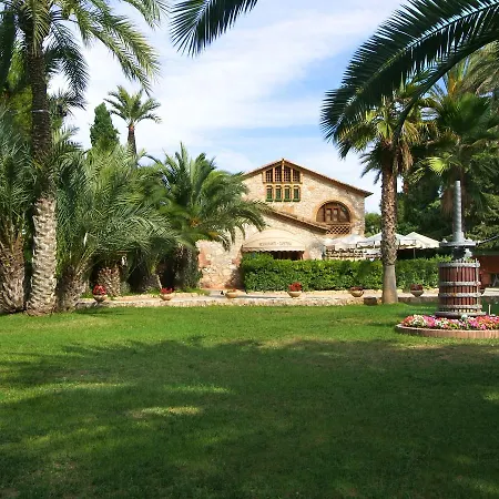 Chalet Camping Vilanova Park 3