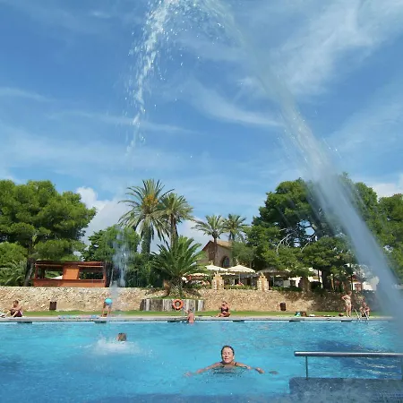 Chalet Camping Vilanova Park 3 * Castellet